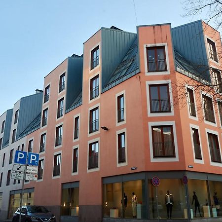 Studio Apartment In The Heart Of Riga Old Town ภายนอก รูปภาพ