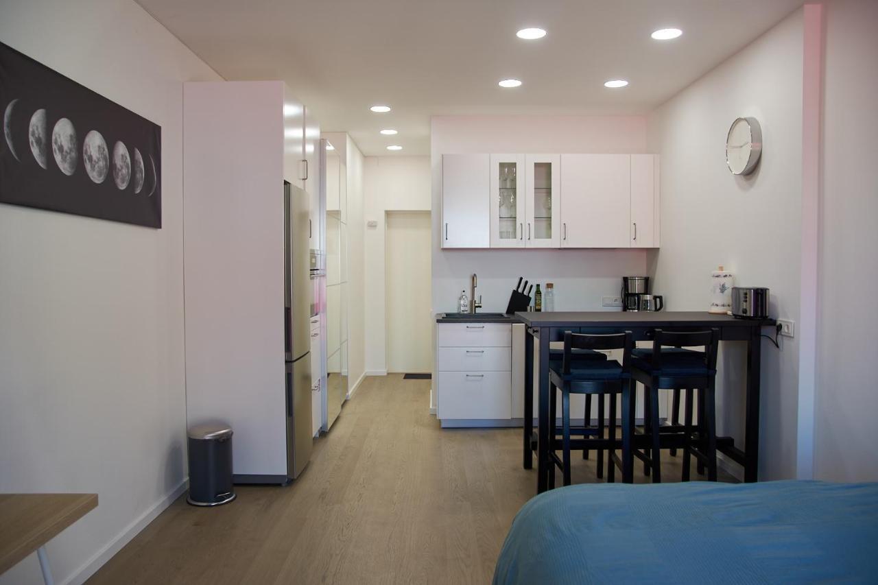 Studio Apartment In The Heart Of Riga Old Town ภายนอก รูปภาพ