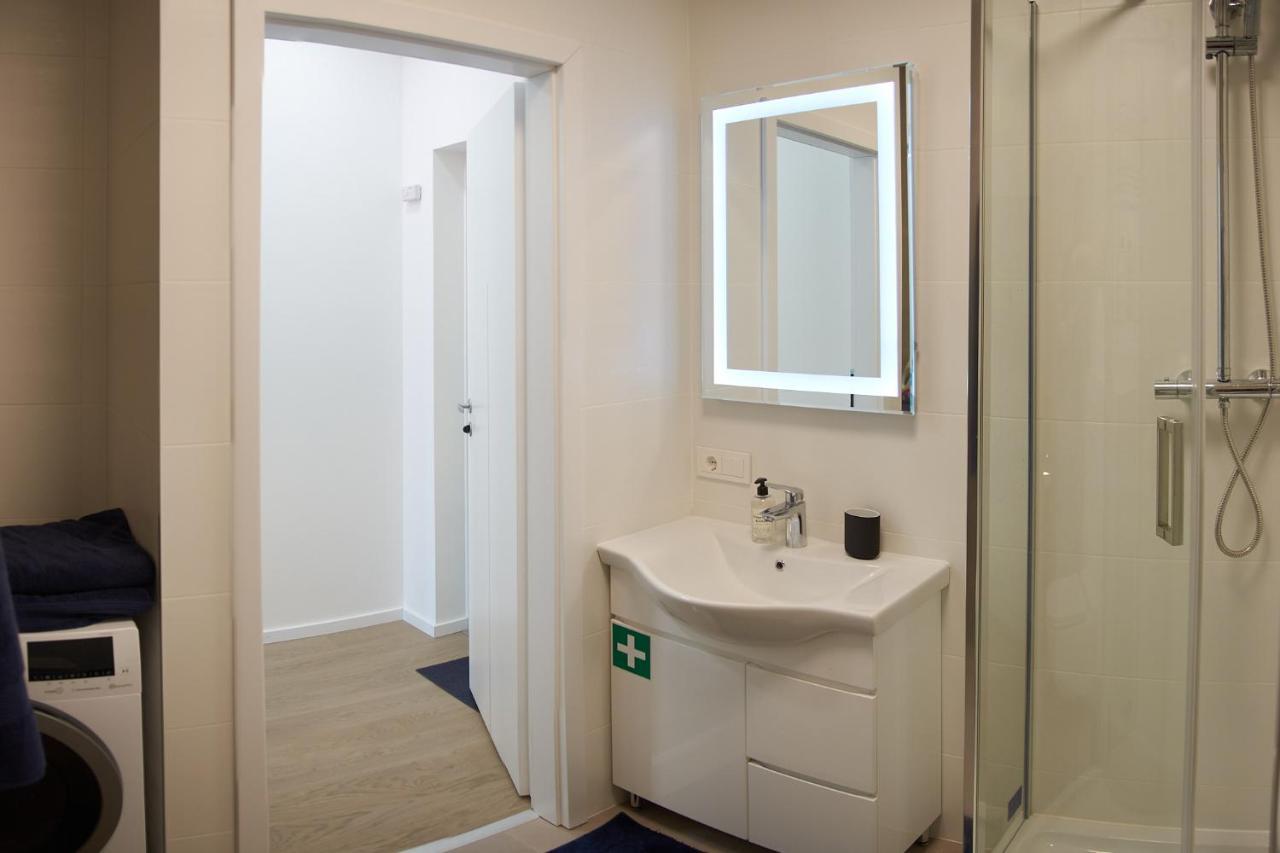 Studio Apartment In The Heart Of Riga Old Town ภายนอก รูปภาพ