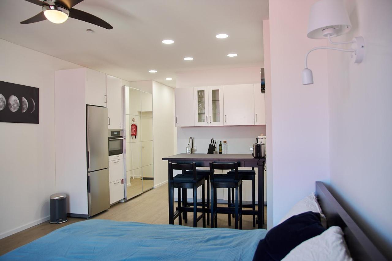 Studio Apartment In The Heart Of Riga Old Town ภายนอก รูปภาพ